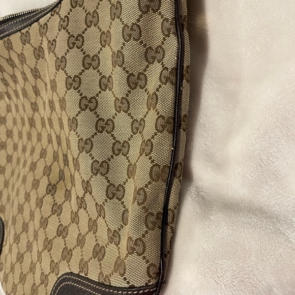 Gucci Hobo Bag. Medium Sized. - Picture 11 of 13